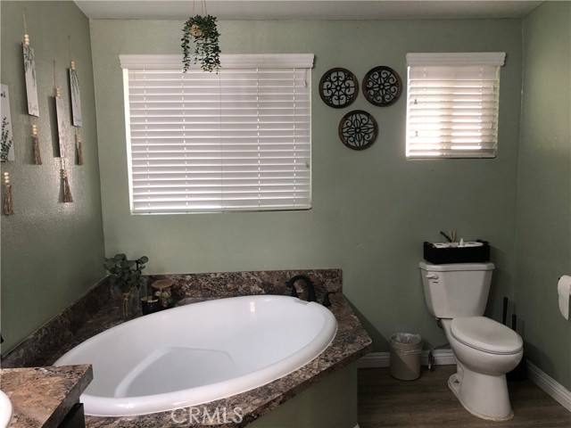 Detail Gallery Image 31 of 58 For 4901 Green River #292,  Corona,  CA 92878 - 4 Beds | 2 Baths