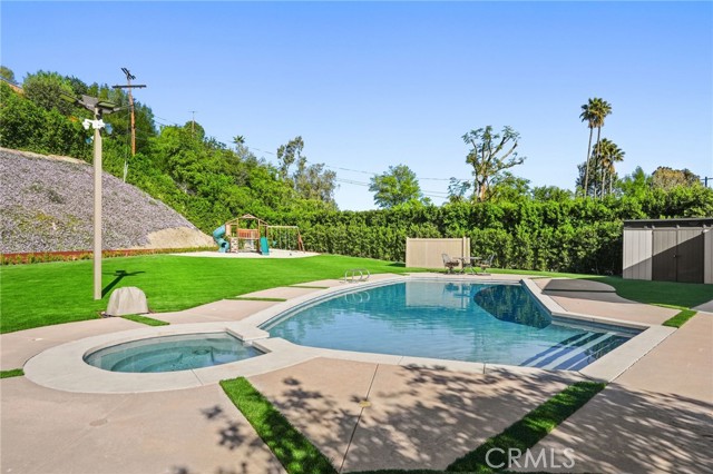 Detail Gallery Image 43 of 52 For 20171 Allentown, Woodland Hills,  CA 91364 - 3 Beds | 4 Baths