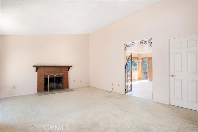14051 Tucker Avenue photo 6