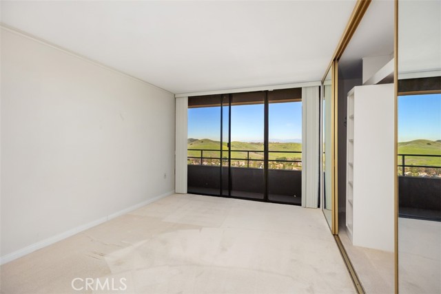 Detail Gallery Image 23 of 54 For 24055 Paseo Del Lago #1303,  Laguna Woods,  CA 92637 - 2 Beds | 2 Baths