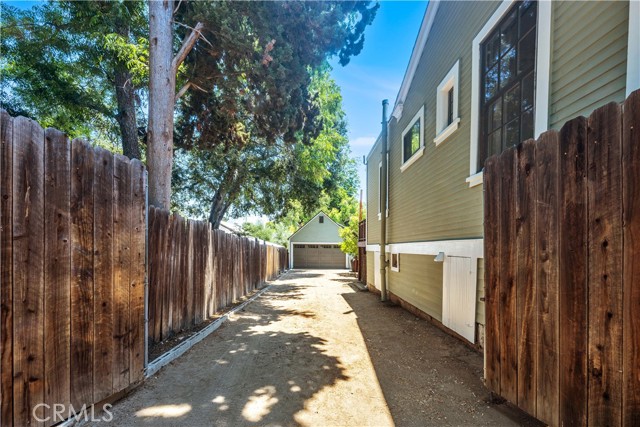 Detail Gallery Image 37 of 41 For 5014 El Verano Ave, Los Angeles,  CA 90041 - 2 Beds | 2 Baths