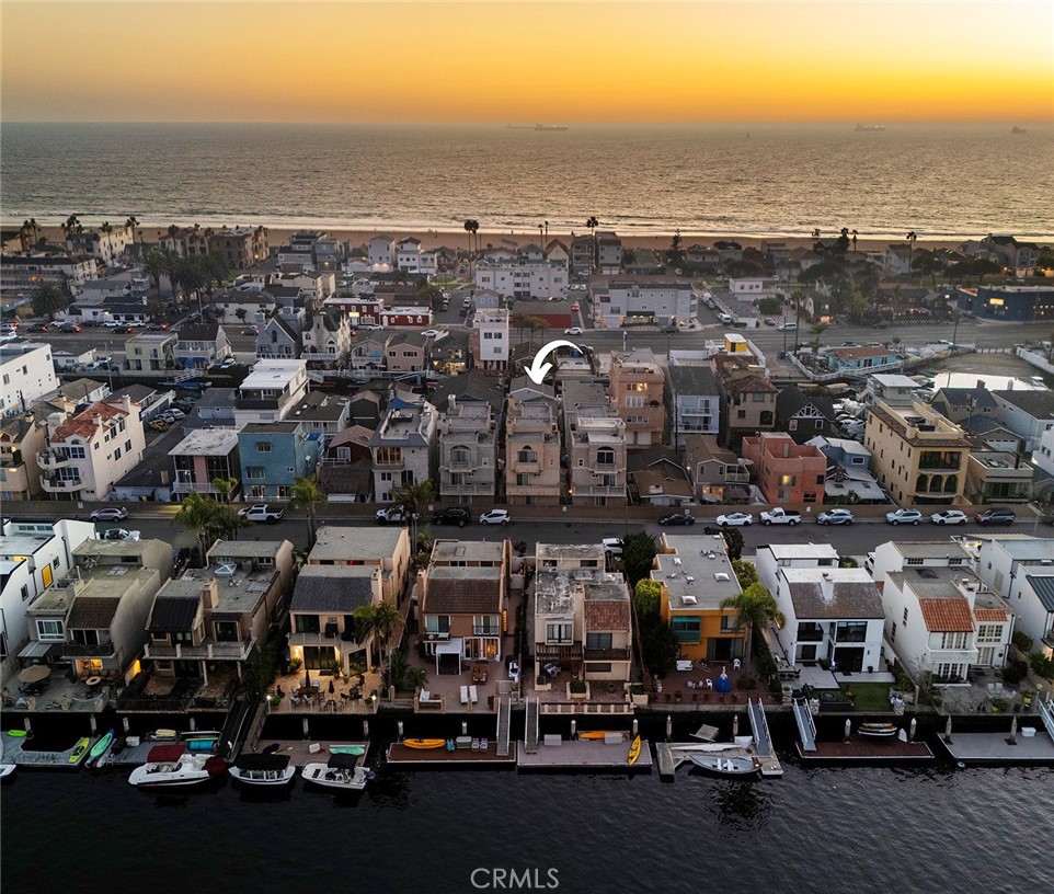 https://media.crmls.org/medias/414dc5d4-c508-4a71-9eec-9717ae014939.jpg?preset=X-Large