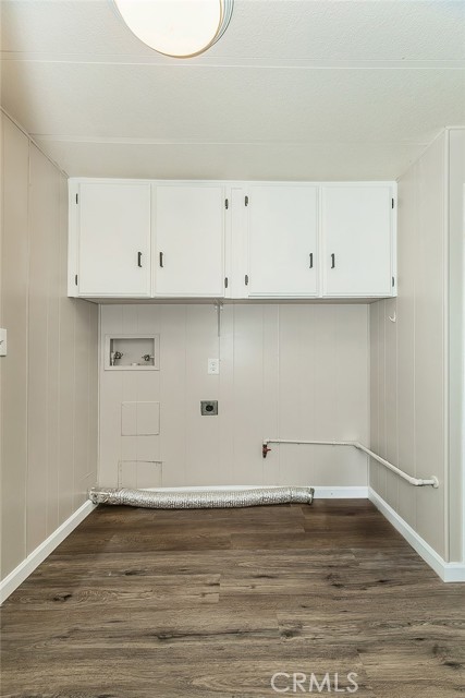 Image 30 of 39 For 371 Bethel Avenue