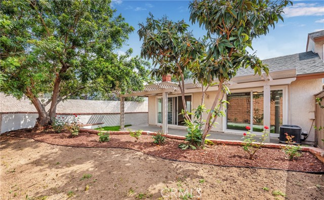 Detail Gallery Image 21 of 22 For 6601 Vista Loma, Yorba Linda,  CA 92886 - 2 Beds | 2 Baths