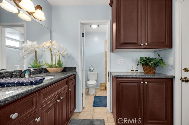 Detail Gallery Image 8 of 19 For 308 Eagle Dr, Placentia,  CA 92870 - 4 Beds | 2 Baths