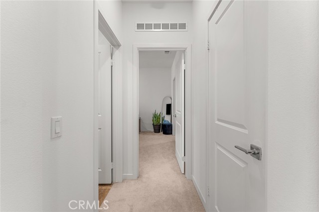 Detail Gallery Image 6 of 59 For 16776 Tulip Tree Street, Fontana,  CA 92336 - 5 Beds | 4 Baths