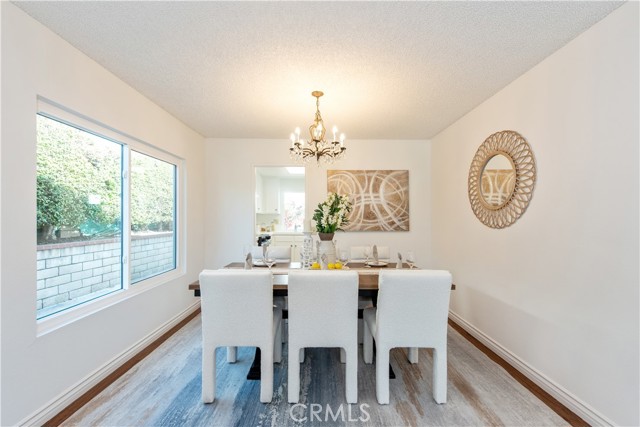 Detail Gallery Image 19 of 32 For 2536 Greenhill Dr, Fullerton,  CA 92833 - 4 Beds | 2 Baths