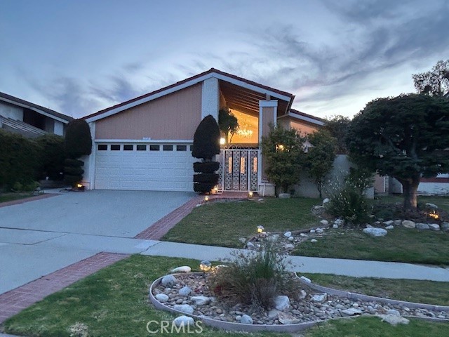 Detail Gallery Image 3 of 50 For 25541 Rolling Hills Way, Torrance,  CA 90505 - 3 Beds | 3 Baths