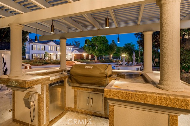 Detail Gallery Image 60 of 72 For 7021 Wyndham Hill Dr, Riverside,  CA 92506 - 5 Beds | 4/2 Baths