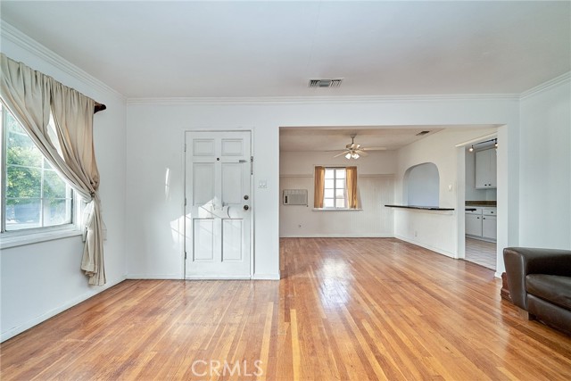 Detail Gallery Image 6 of 34 For 4318 Maybank, Lakewood,  CA 90712 - 3 Beds | 2 Baths