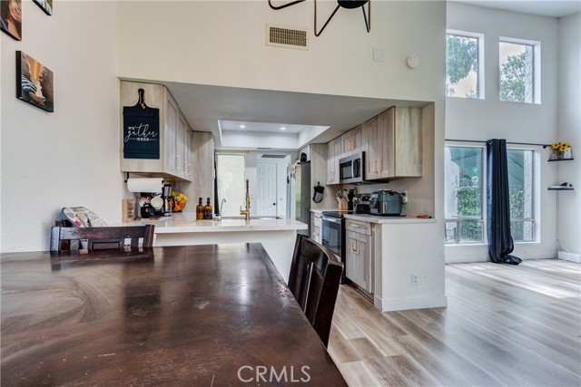 Detail Gallery Image 11 of 35 For 29344 via Frontera, Murrieta,  CA 92563 - 2 Beds | 2 Baths