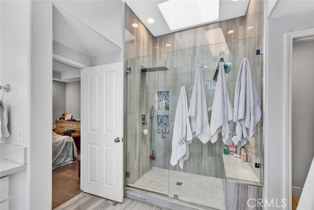 Detail Gallery Image 18 of 35 For 6 Hertford, Newport Coast,  CA 92657 - 4 Beds | 3 Baths