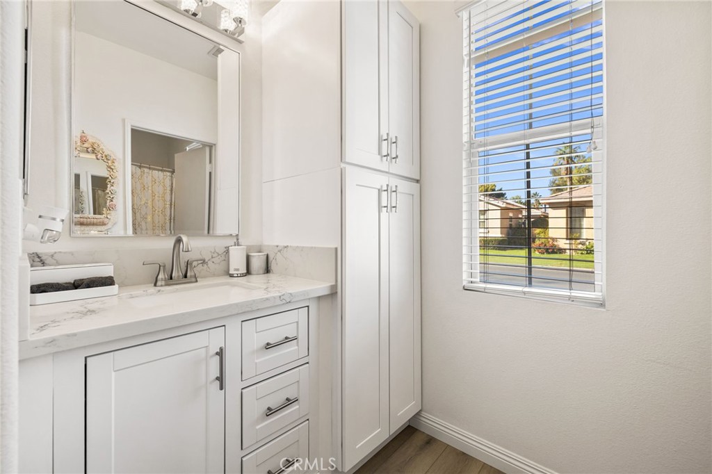 MLS #OC25249506 image #46