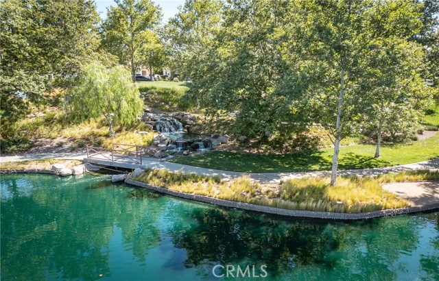 13025 Bowker Play Court, Beaumont CA: https://media.crmls.org/medias/41572cc7-8fb2-4faf-b5aa-b2a8d73cddcc.jpg