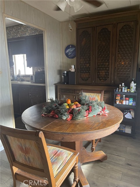 Detail Gallery Image 5 of 8 For 13 Palm via, Anaheim,  CA 92801 - 2 Beds | 2 Baths