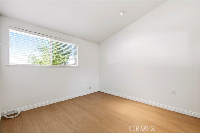 2 Bed Home for Sale in Newhall, California