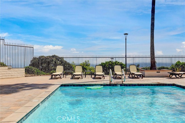 33561 Sea Gull Court, Dana Point CA: https://media.crmls.org/medias/41587c31-5057-49e2-ad4e-2d51e52705e3.jpg