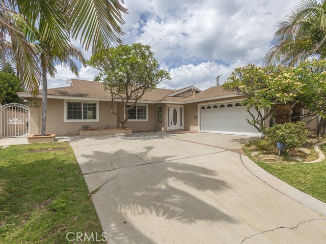 Detail Gallery Image 1 of 1 For 1351 E Palm Dr, Covina,  CA 91724 - 4 Beds | 2 Baths