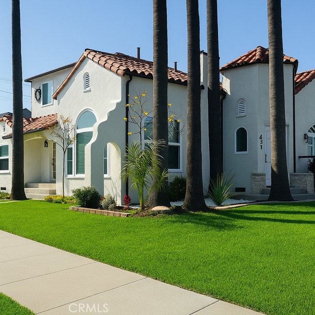 Detail Gallery Image 3 of 51 For 423 S Poinsettia Ave, Compton,  CA 90221 - 4 Beds | 3 Baths