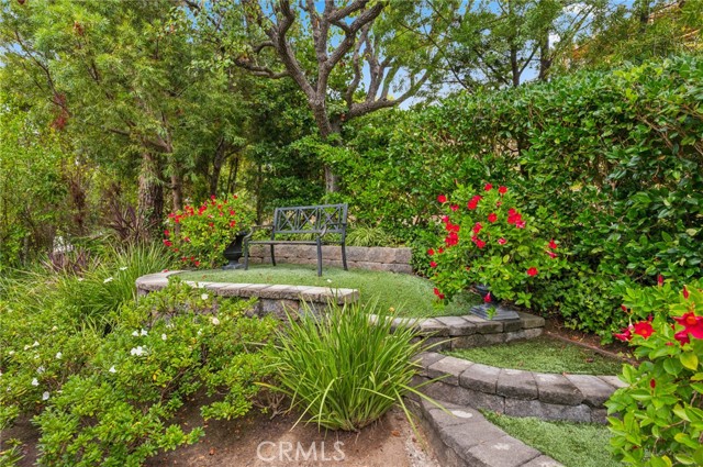 Detail Gallery Image 31 of 40 For 6 Rue Cannes, Newport Beach,  CA 92660 - 3 Beds | 2/1 Baths