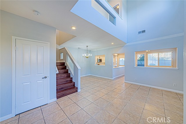 Detail Gallery Image 2 of 24 For 2030 Villa Del Lago #B,  Chino Hills,  CA 91709 - 3 Beds | 2/1 Baths