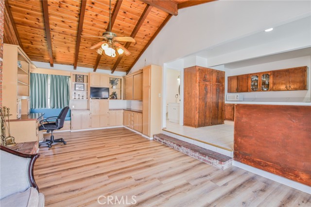 12122 Goldendale Drive, La Mirada CA: https://media.crmls.org/medias/415a3249-9ea2-4088-897d-8fd6c0108405.jpg
