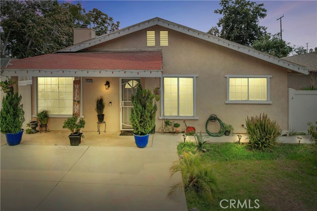 Detail Gallery Image 1 of 32 For 24581 Court St, San Bernardino,  CA 92410 - 3 Beds | 2 Baths