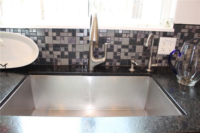22942 Sunset Crossing Road, Diamond Bar CA: https://media.crmls.org/medias/415b067c-9999-4604-88b5-33a9e63f7b68.jpg
