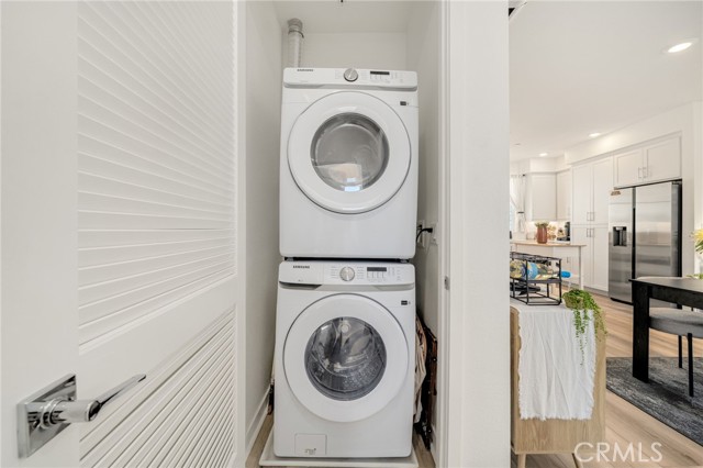 Detail Gallery Image 12 of 38 For 606 Dawson, Long Beach,  CA 90814 - 2 Beds | 2/1 Baths