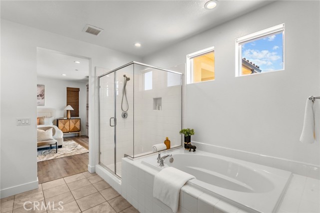 19162 Lauren Lane, Saugus CA: https://media.crmls.org/medias/415bcf69-0e76-4c31-8059-214cc9f6e9ff.jpg