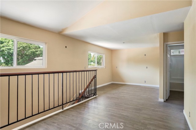 1003 W Myrtle Street, Santa Ana CA: https://media.crmls.org/medias/415bd625-5b1e-4d98-9fc2-597b0849b469.jpg