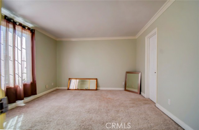 Detail Gallery Image 43 of 50 For 2401 E Avalon, Santa Ana,  CA 92705 - 5 Beds | 3 Baths