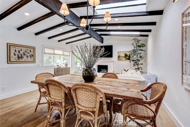 3211 Valley, Manhattan Beach, California 90266, 4 Bedrooms Bedrooms, ,2 BathroomsBathrooms,Residential,For Sale,Valley,SB26074222