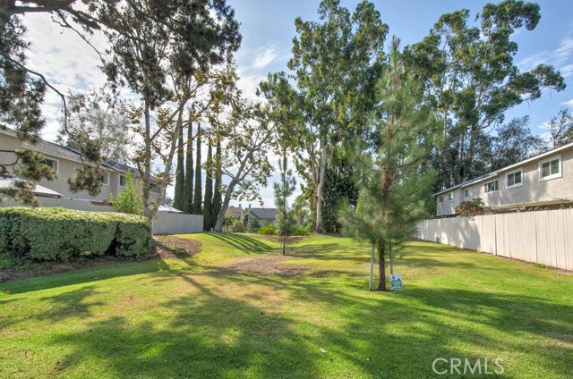 Detail Gallery Image 36 of 38 For 22901 Leo Ln, Lake Forest,  CA 92630 - 4 Beds | 2/1 Baths