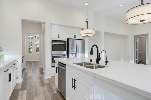 25110 Citron Ln, Los Angeles County, CA 91387 photo 14