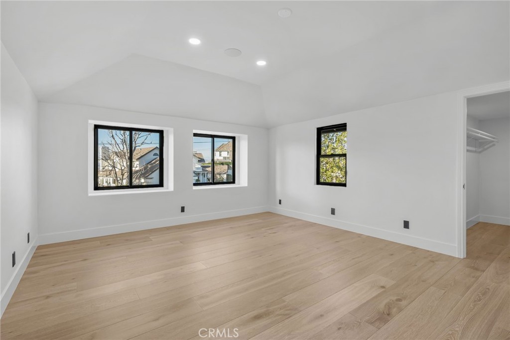 MLS #IG25037648 img 41