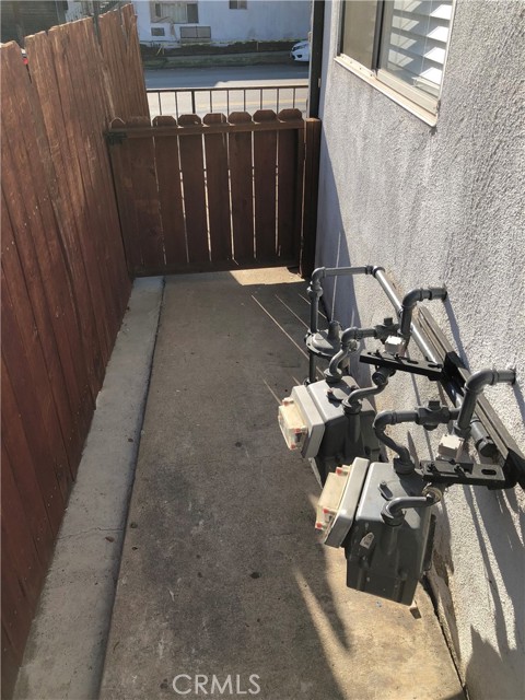 Detail Gallery Image 20 of 21 For 6612 N Figueroa St, Los Angeles,  CA 90042 - 2 Beds | 1 Baths