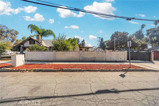 Detail Gallery Image 40 of 48 For 404 E Kingsley Ave, Pomona,  CA 91767 - 5 Beds | 3 Baths