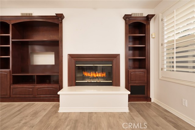 6471 Frampton Circle, Huntington Beach CA: https://media.crmls.org/medias/416097ef-cd0f-4a83-94c3-d8dea036b658.jpg