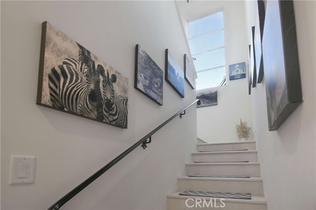 Detail Gallery Image 13 of 42 For 1015 Gardena, Encinitas,  CA 92024 - 4 Beds | 4/1 Baths