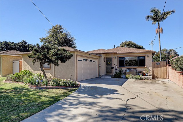 Detail Gallery Image 1 of 33 For 25013 Andreo Ave, Lomita,  CA 90717 - 3 Beds | 2 Baths