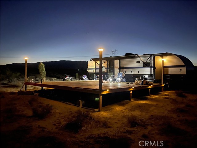 Detail Gallery Image 4 of 7 For 10041 Trotter Ave, Rosamond,  CA 93560 - 5 Beds | 2 Baths