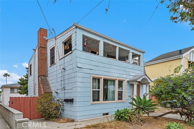 Detail Gallery Image 2 of 19 For 2511 4th St, Santa Monica,  CA 90405 - – Beds | – Baths