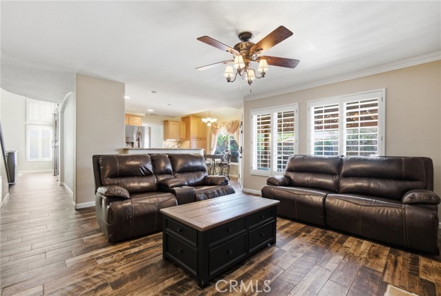 Detail Gallery Image 12 of 39 For 40125 Palmetto Dr, Palmdale,  CA 93551 - 4 Beds | 2/1 Baths