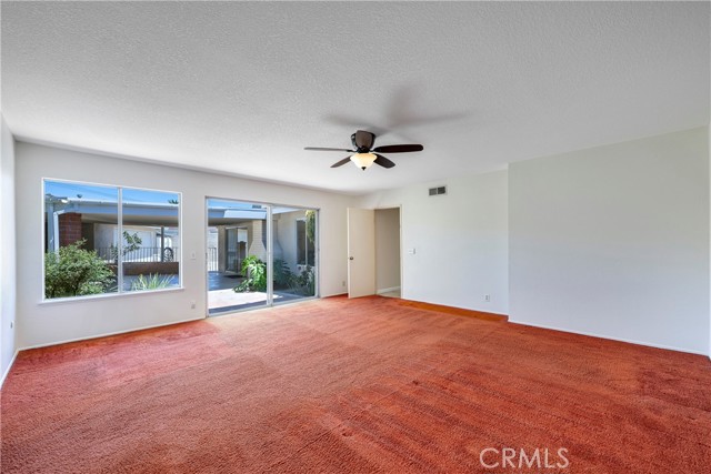 5347 E Bergh Drive, Anaheim Hills CA: https://media.crmls.org/medias/41630101-d4de-4e41-96e4-2f049040a7d5.jpg