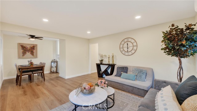 Detail Gallery Image 6 of 33 For 12136 Courser St, La Mirada,  CA 90638 - 4 Beds | 2 Baths