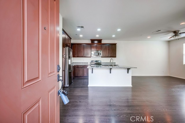 Detail Gallery Image 4 of 50 For 12531 Elevage Dr #58,  Rancho Cucamonga,  CA 91739 - 3 Beds | 2/1 Baths