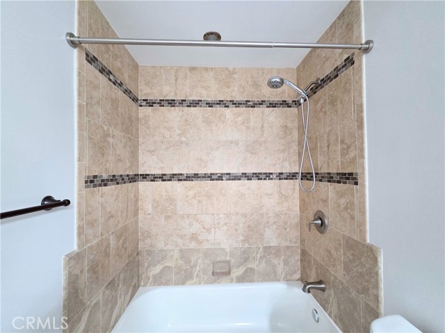 Detail Gallery Image 26 of 34 For 3701 Country Club Dr #3,  Long Beach,  CA 90807 - 2 Beds | 1/1 Baths
