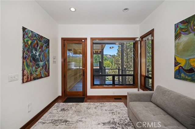 43669 Ridge Crest, Big Bear Lake, CA 92315