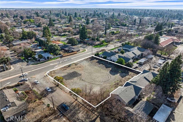 Detail Gallery Image 8 of 15 For 996 E 1st, Chico,  CA 95926 - – Beds | – Baths